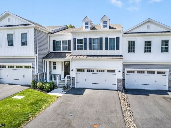 3 Hillandale Dr, Mendham, NJ 07931