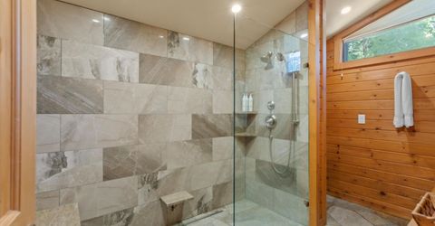 10871 Silver Fir Drive, Truckee, CA 96161 Photo