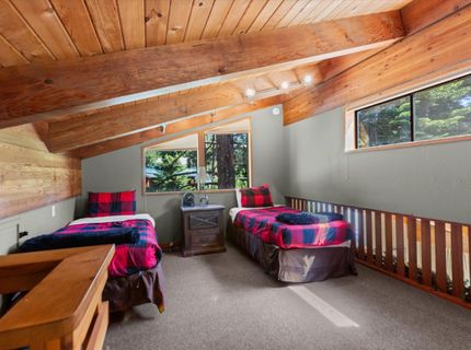 10871 Silver Fir Drive, Truckee, CA 96161 Photo