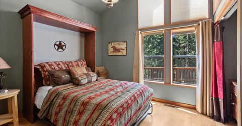 10871 Silver Fir Drive, Truckee, CA 96161 Photo