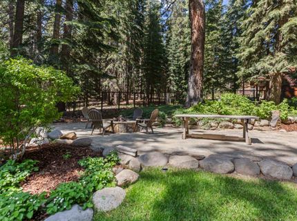 10871 Silver Fir Drive, Truckee, CA 96161 Photo