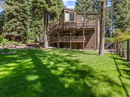 10871 Silver Fir Drive, Truckee, CA 96161 Photo