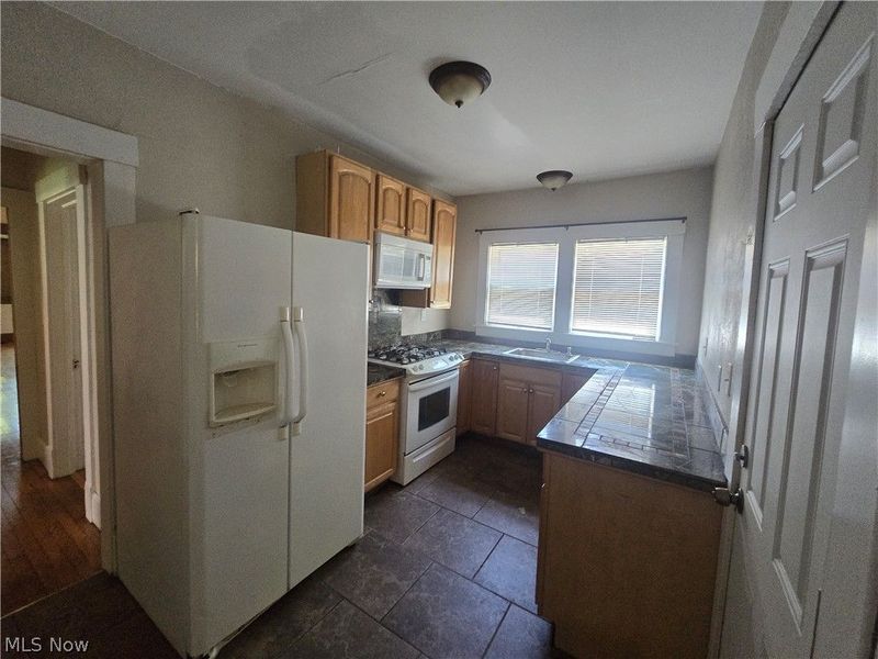 2424 Elm Street, Youngstown, OH 44505 Photo 18