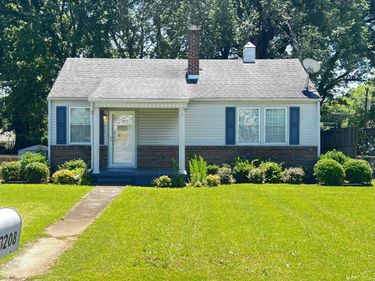 3208 17th Ave, Sheffield, AL 35660