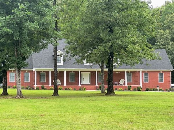 2603 Hwy 77, Russellville, AL 35654