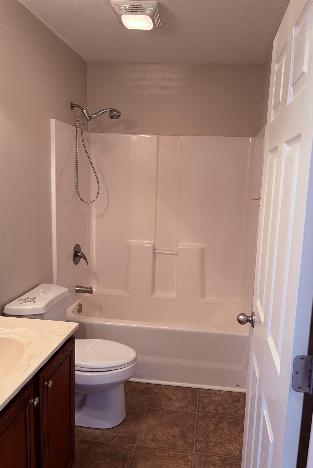 208 Hickory Springs Ct.  Photo 34