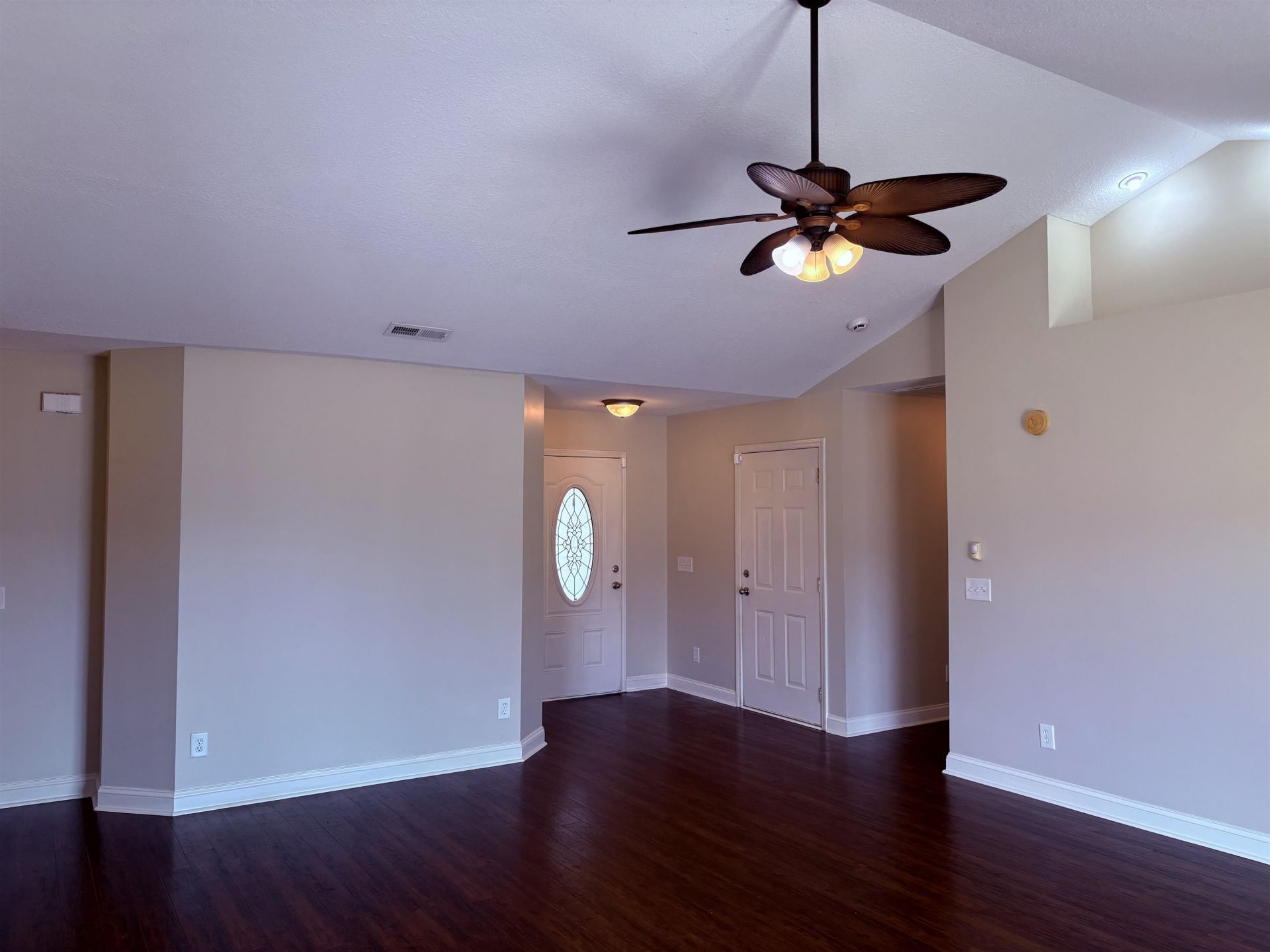 208 Hickory Springs Ct.  Photo 9