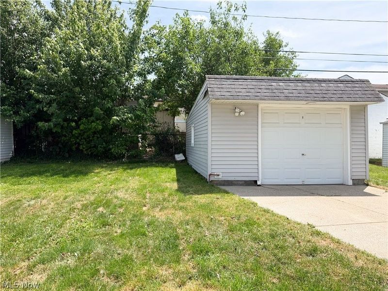 3407 Wellington Avenue, Parma, OH 44134 Photo 18