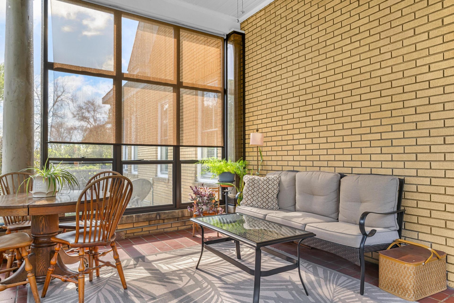 302 N First Street Photo 41