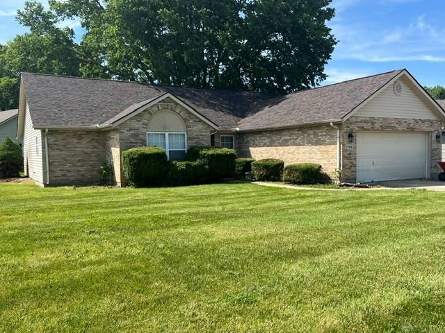 1766 Saratoga Drive, Troy, OH 45373 Main Photo