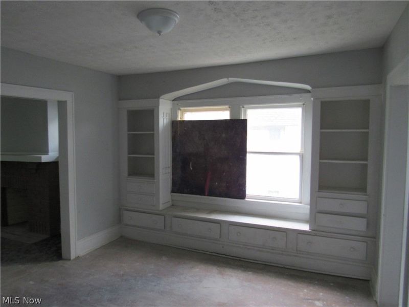 889 E 128th Street, Cleveland, OH 44108 Photo 21