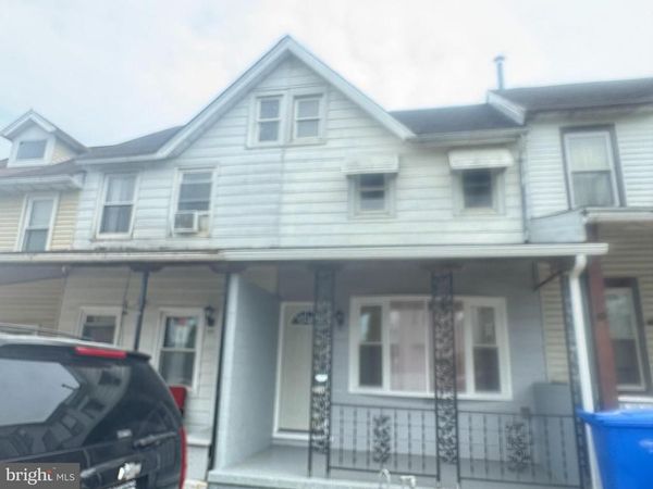 204 GRANT STREET , PARKESBURG, PA 19365