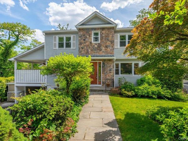 49 N Chatsworth Avenue , Larchmont, NY 10538