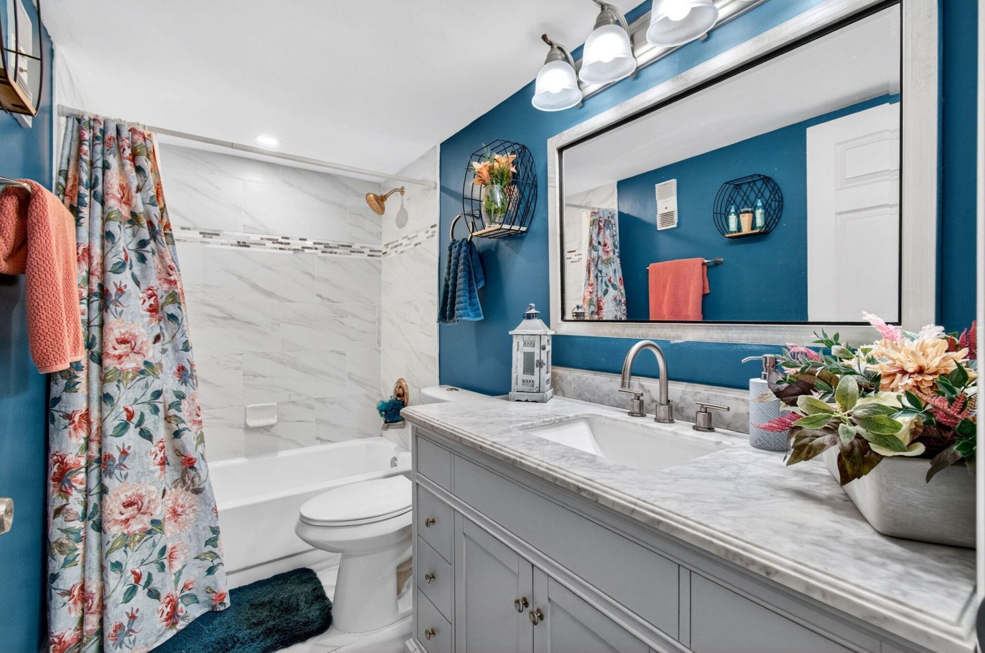 5550 Witney Drive, Unit 209, Delray Beach, FL 33484 Photo