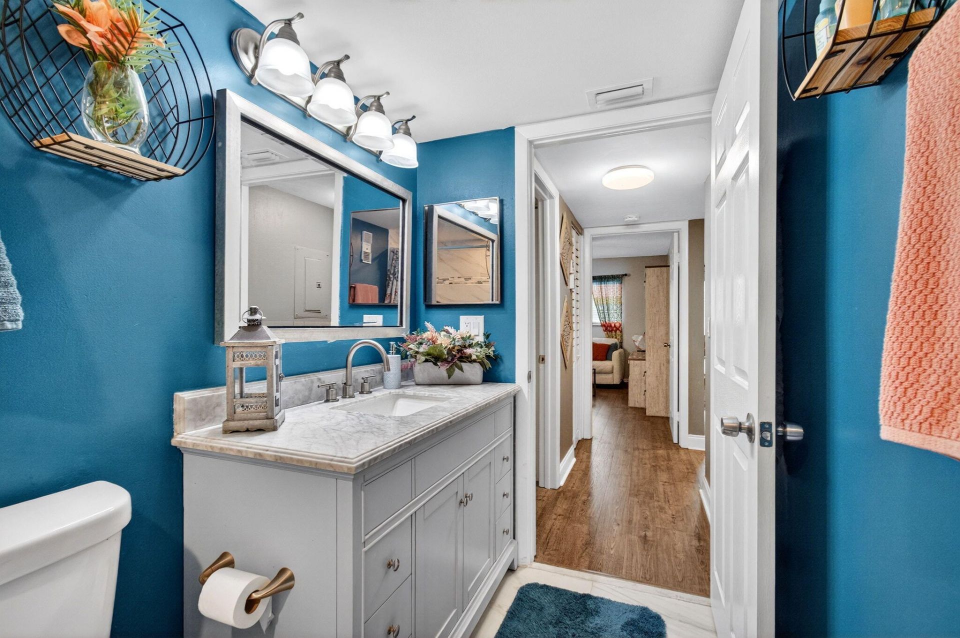 5550 Witney Drive, Unit 209, Delray Beach, FL 33484 Photo