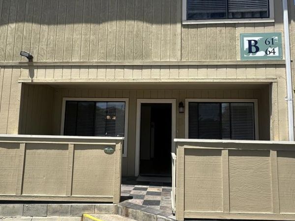 820 Casanova Avenue, Unit 61, Monterey, CA 93940
