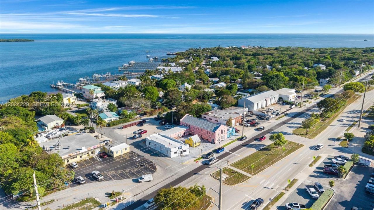 91865 Overseas Hwy , Tavernier, FL 33070 Photo