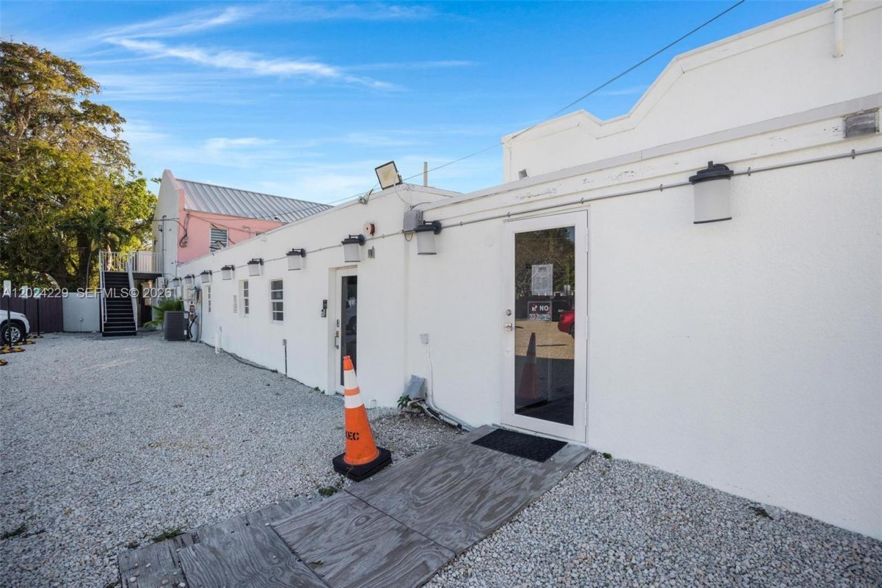 91865 Overseas Hwy , Tavernier, FL 33070 Photo