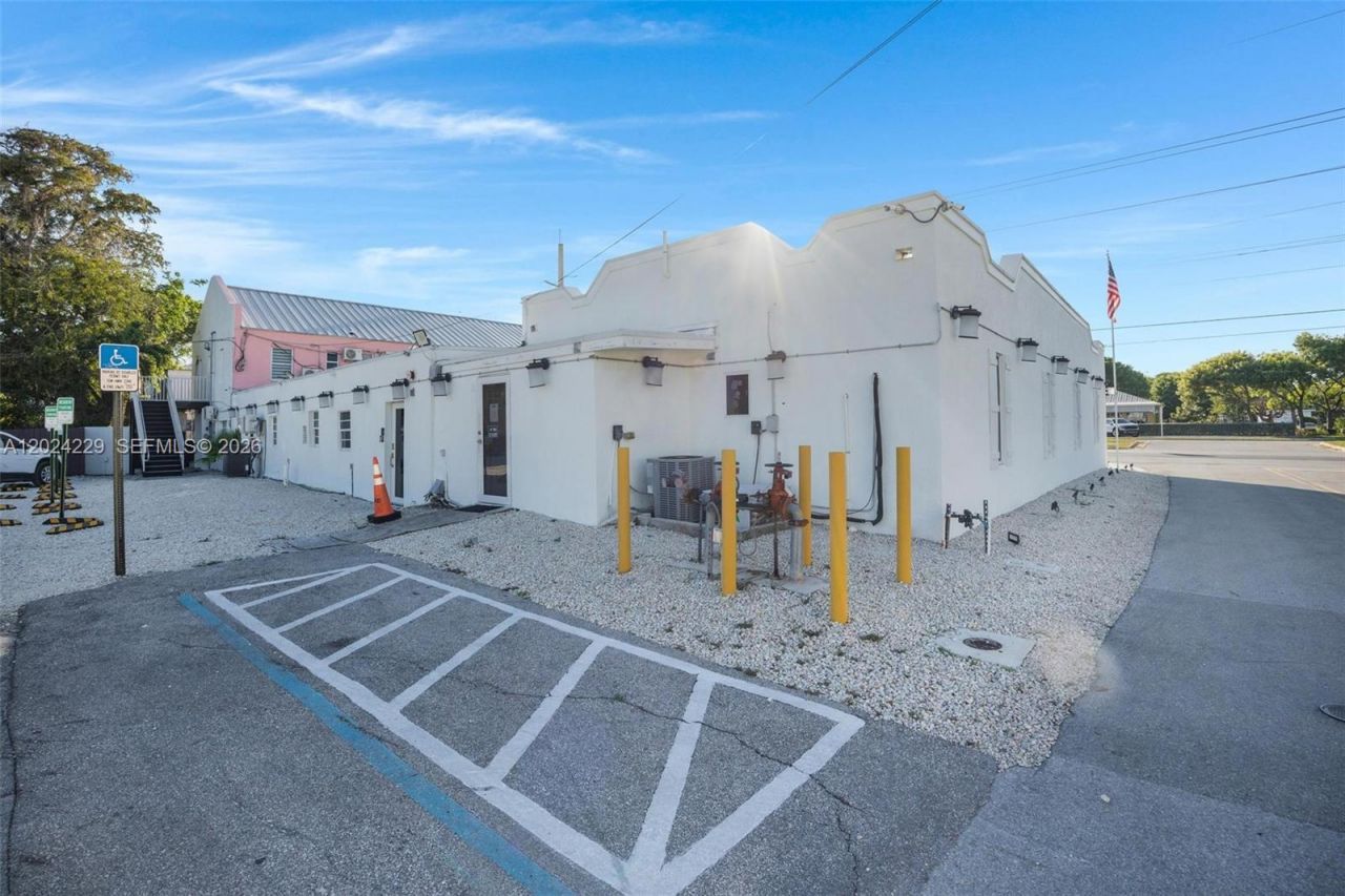 91865 Overseas Hwy , Tavernier, FL 33070 Photo