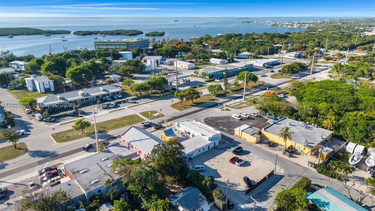 91865 Overseas Hwy , Tavernier, FL 33070 Photo