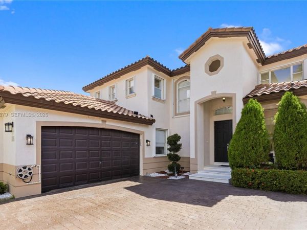 6240 SW 163rd Pl , Miami, FL 33193