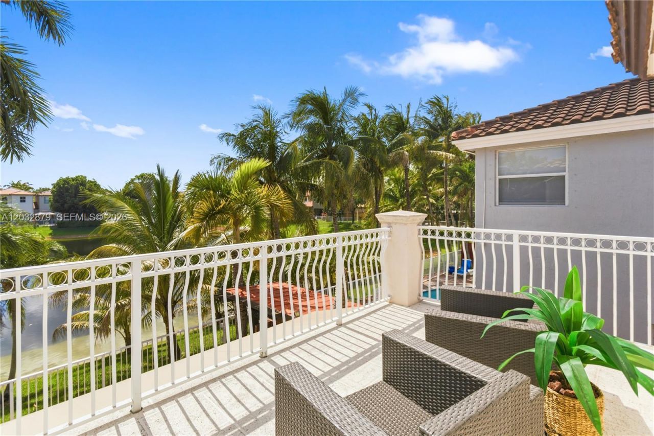 6240 SW 163rd Pl , Miami, FL 33193 Photo