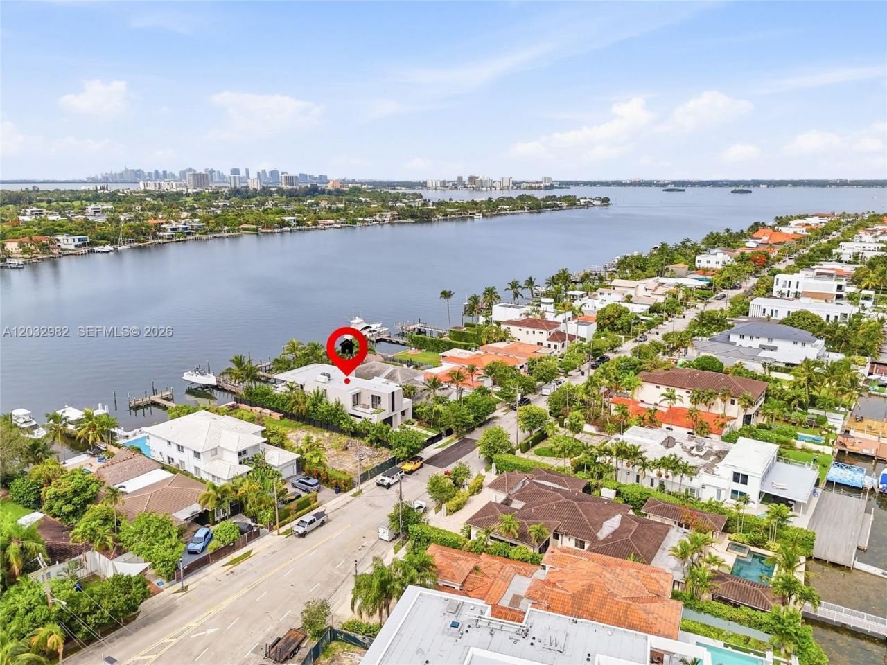 1050 Stillwater Dr , Miami Beach, FL 33141 Photo