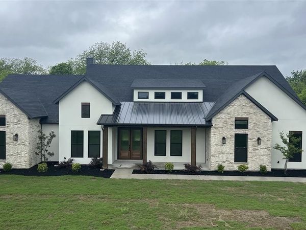 6420 McChesney Drive , Midlothian, TX 76065