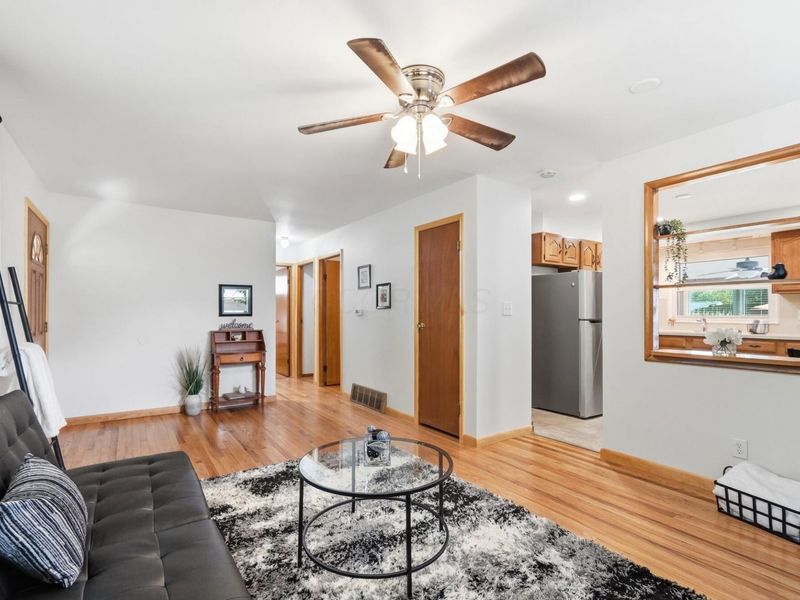 2986 Lee Ellen Place, Columbus, OH 43207 Photo 7