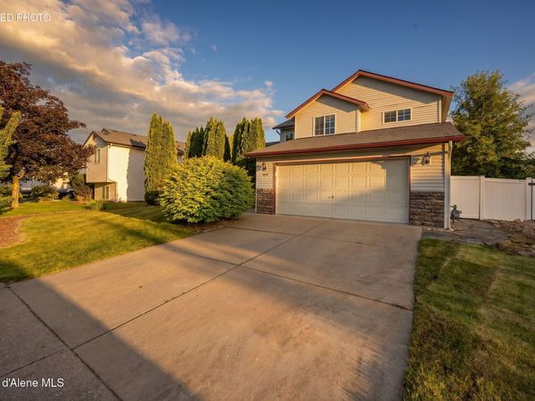 2473 N Bunchgrass DR, Post Falls, ID 83854