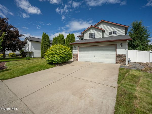 2473 N Bunchgrass DR , Post Falls, ID 83854