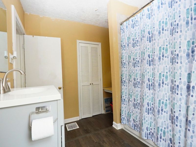 442 Woodbury Avenue, Columbus, OH 43223 Photo 12