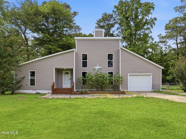 101 Sourwood Road , Goldsboro, NC 27534