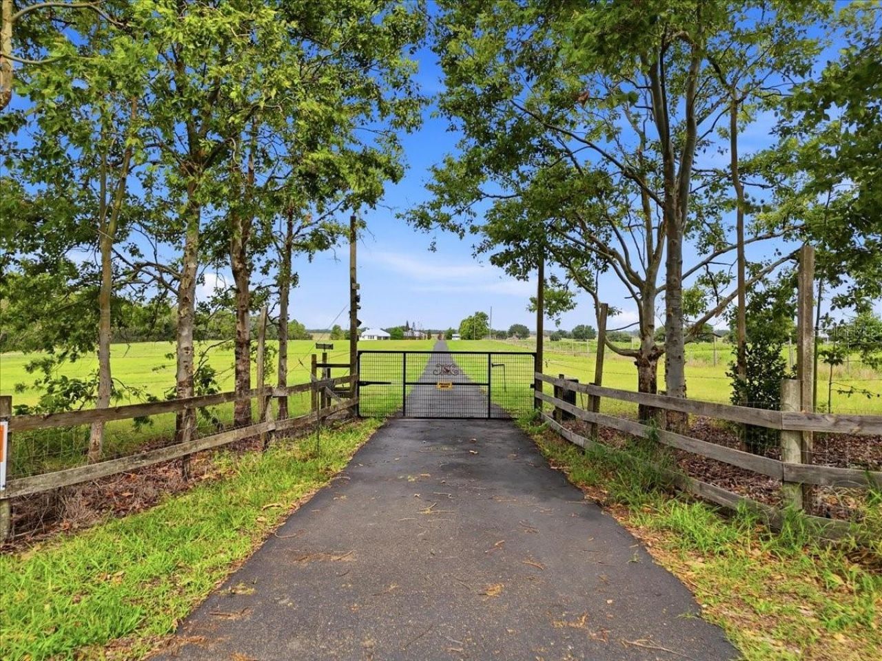 866 Saint Anne Shrine Road, Lake Wales, FL 33898 Photo