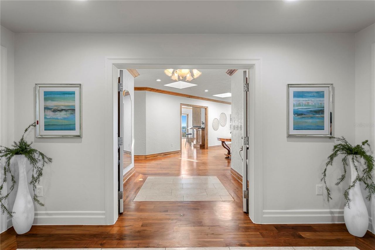288 Beach Drive Ne, Unit PH-2A, Saint Petersburg, FL 33701 Photo