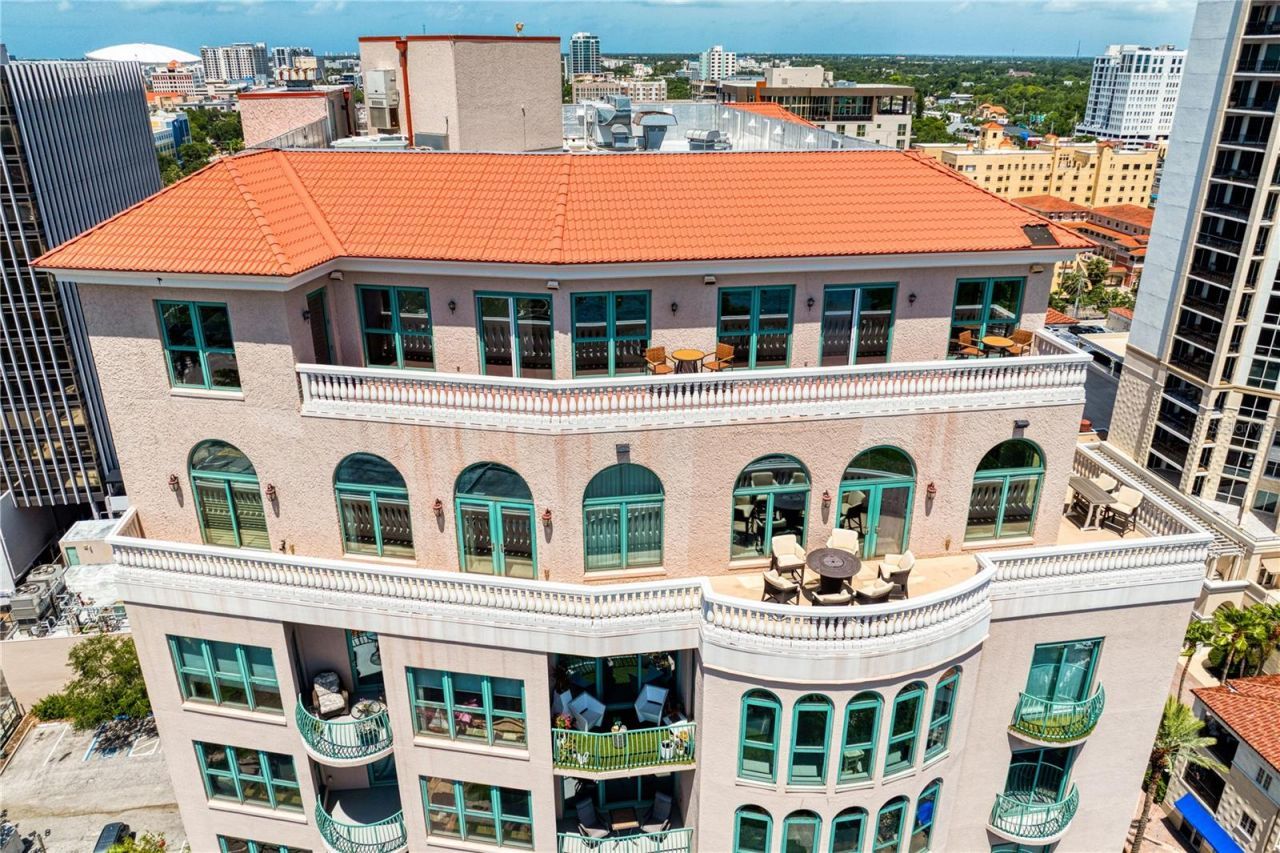 288 Beach Drive Ne, Unit PH-2A, Saint Petersburg, FL 33701 Photo