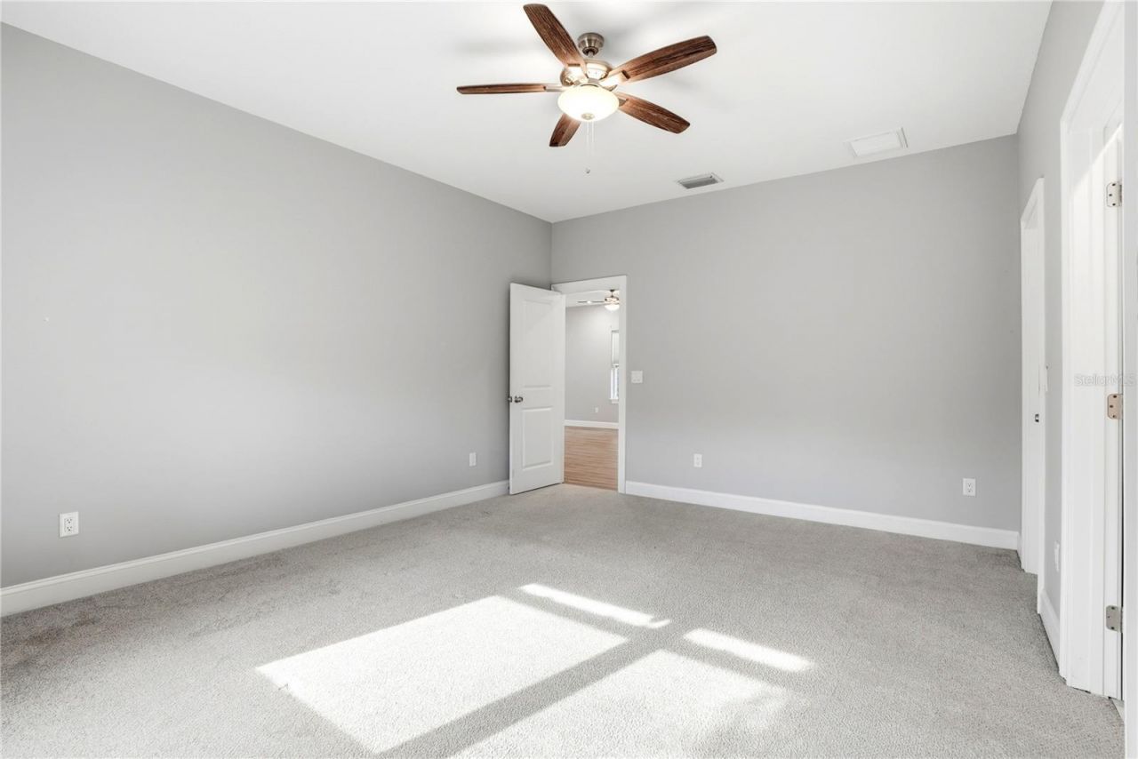 1712 31st Avenue N, Saint Petersburg, FL 33713 Photo