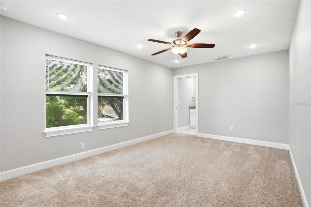 1712 31st Avenue N, Saint Petersburg, FL 33713 Photo