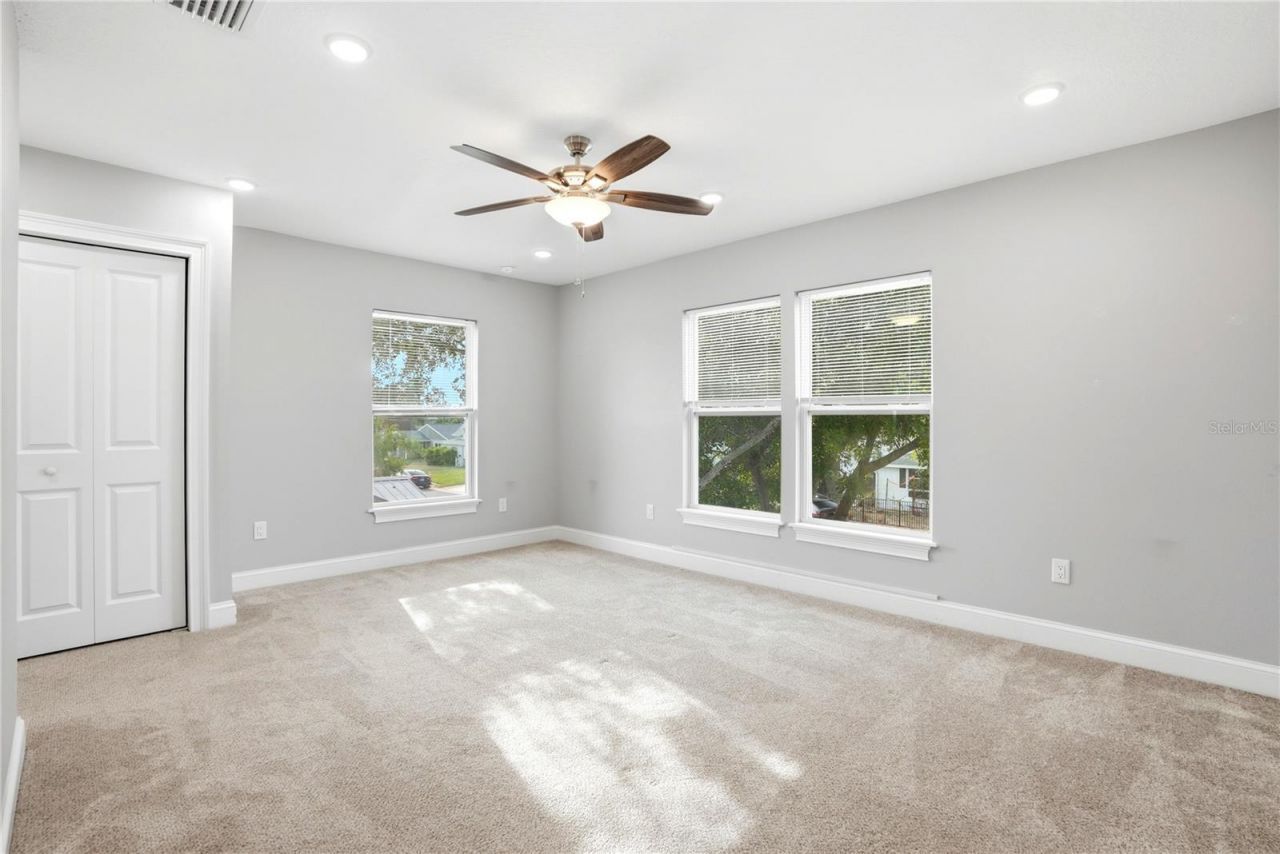 1712 31st Avenue N, Saint Petersburg, FL 33713 Photo