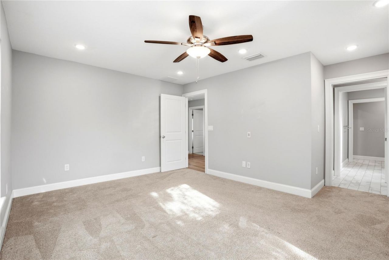 1712 31st Avenue N, Saint Petersburg, FL 33713 Photo