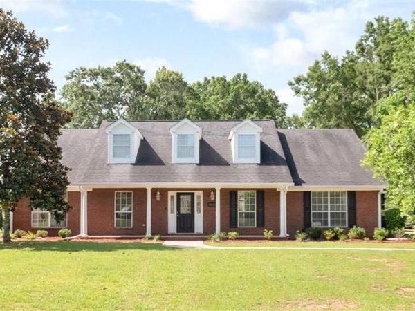 10691 Hunters Ridge Drive, Mobile, AL 36695
