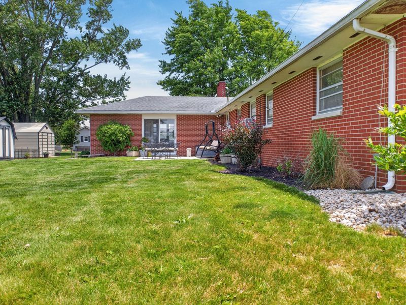10517 Glenmore Road, Ohio City, OH 45874 Photo 2