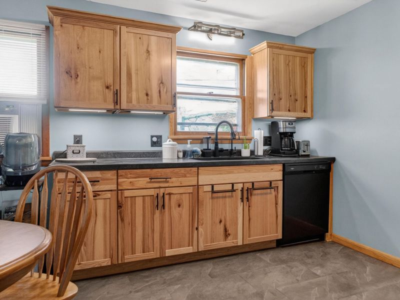 10517 Glenmore Road, Ohio City, OH 45874 Photo 6