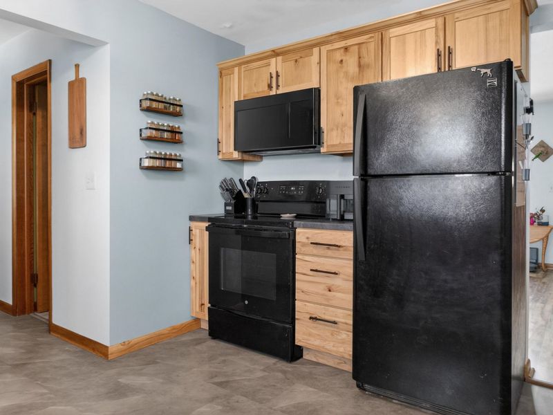 10517 Glenmore Road, Ohio City, OH 45874 Photo 8
