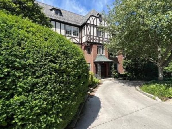 221 RIDGEMEDE ROAD, Unit 302, BALTIMORE, MD 21210