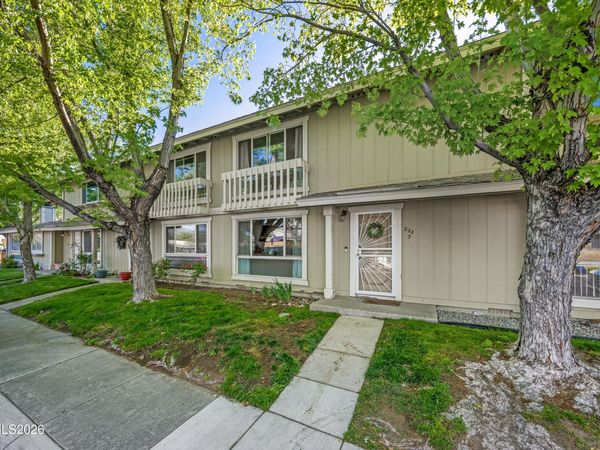 828 Woodglen Drive, Unit APT 3, Sparks, NV 89434