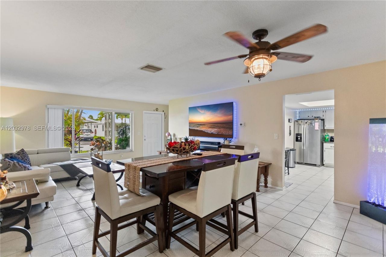 2930 NW 1st Dr , Pompano Beach, FL 33064 Photo