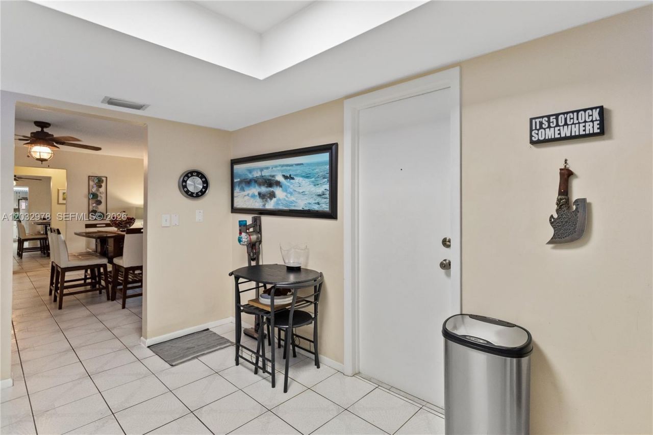 2930 NW 1st Dr , Pompano Beach, FL 33064 Photo