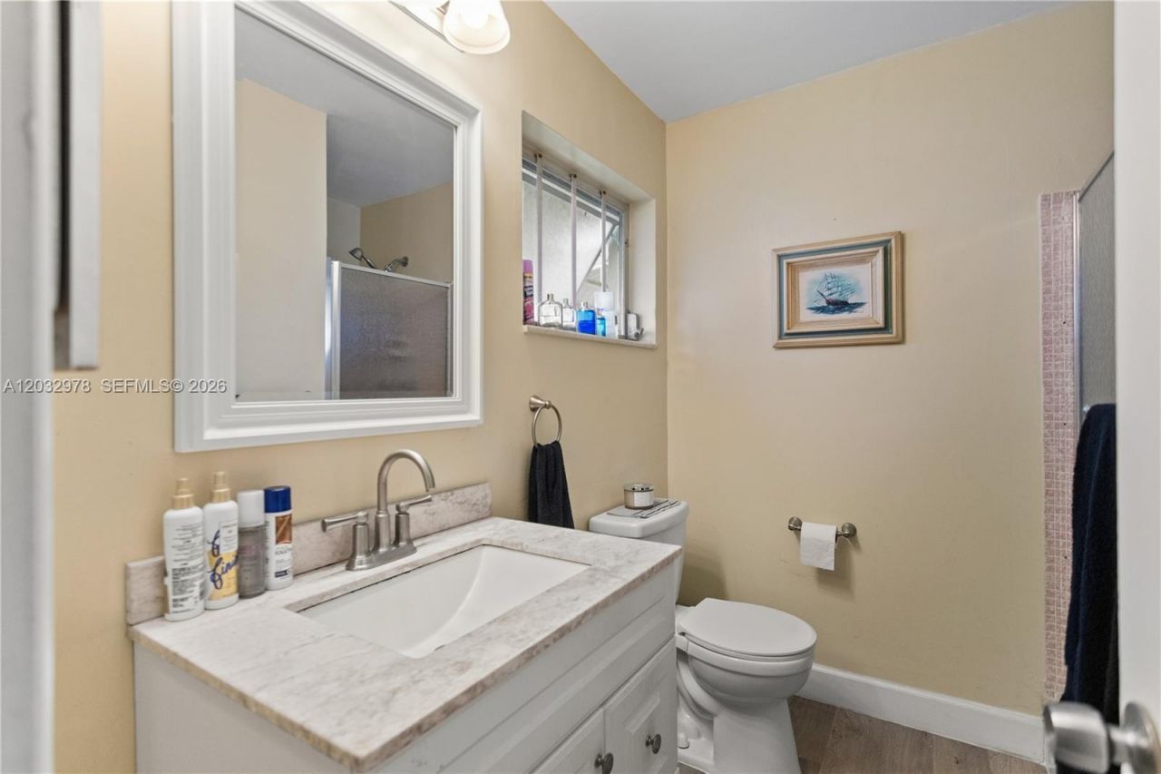 2930 NW 1st Dr , Pompano Beach, FL 33064 Photo