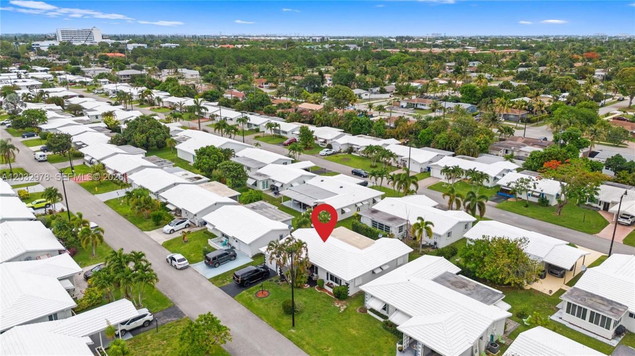2930 NW 1st Dr , Pompano Beach, FL 33064 Photo